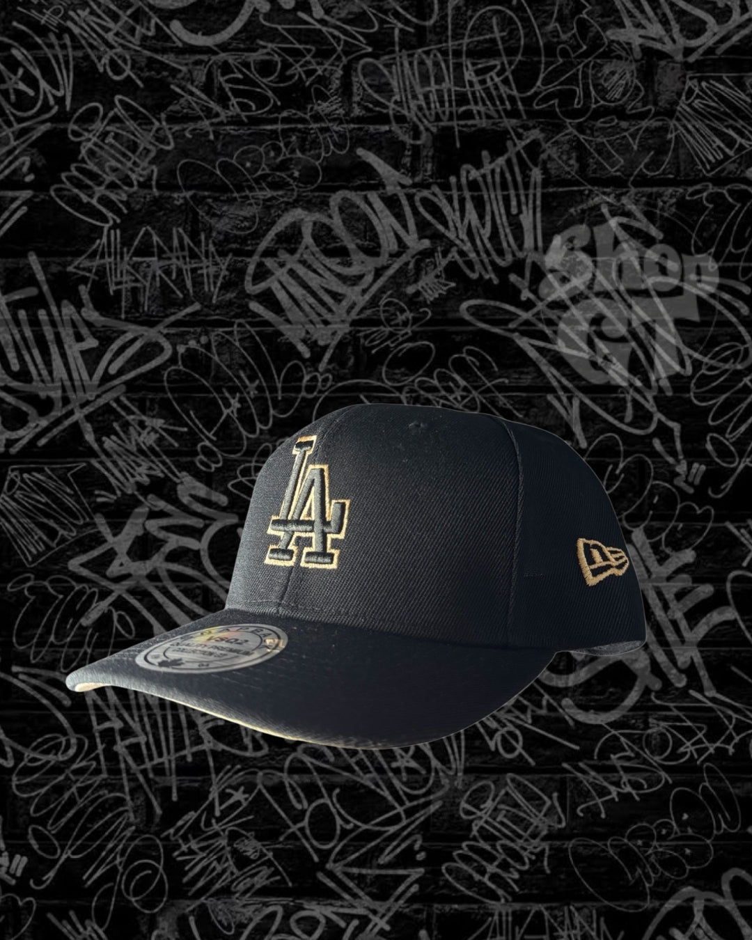 Gorra Curva LA negro y dorado