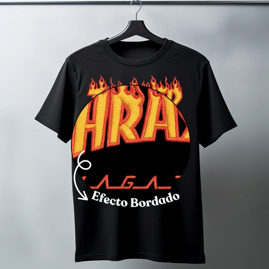 T Shirt Manga Corga Trasher Efecto Bordado / Negro